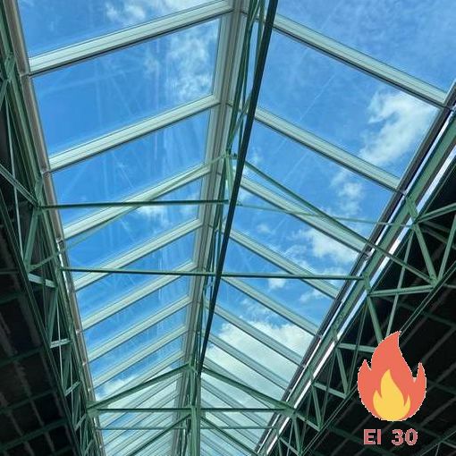 VERRIERE 2 pentes coupe-feu EI30 dans un ERP